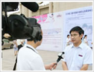 央视记者采访中国广州母婴博览会数据中心主任